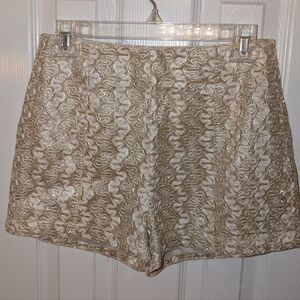 Elegant Lace Tan Women's Shorts